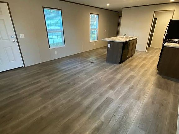 3rd image of 1501 Old State Rd #122