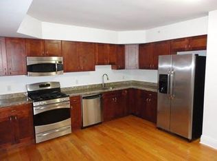 819 22nd St, Union City, NJ 07087