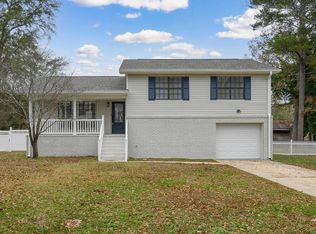 1013 Normandale Cir, Bessemer, AL 35023