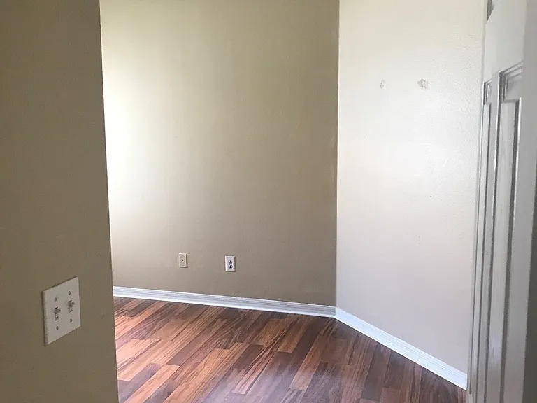 4617 Newbourne Way — Photo 14