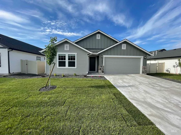 5881 N Static Line Ave, Meridian, ID 83646