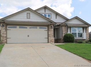 9069 S 256th East Ave, Broken Arrow, OK 74014