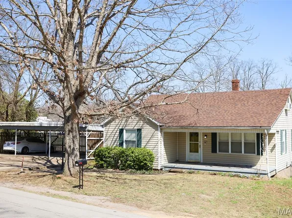 215 W Jefferson St, Potosi, MO 63664