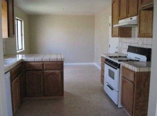 2910 Silver Rapids Rd, Valley Springs, CA 95252