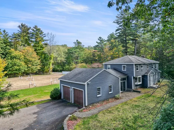 34 Roberts Rd, Boxford, MA 01921