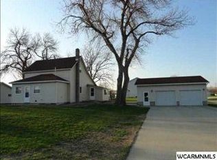 512 E Lyon St, Minneota, MN 56264