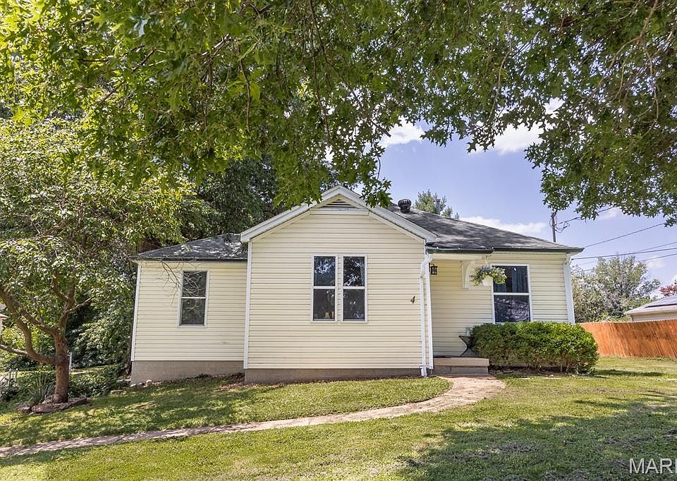1st image of 4 Linda Vista Dr
