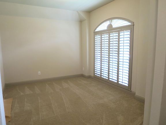 2nd image of 6901 Harvey Ln