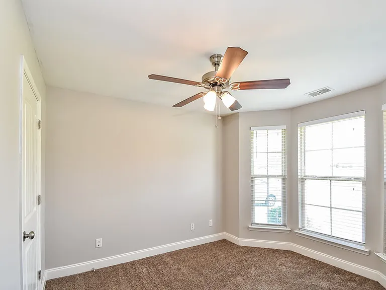 8896 Willa Jean Cv — Photo 12