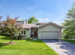 32 Gatewood, Avon, CT 06001