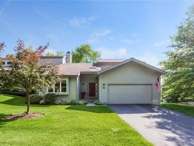 32 Gatewood, Avon, CT, 06001
