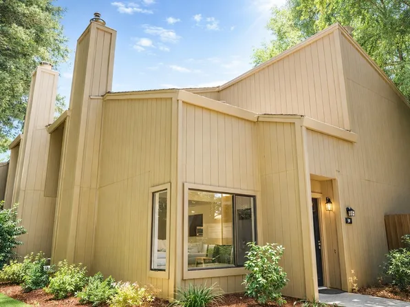 30 Adelphi Ct, Sacramento, CA 95825