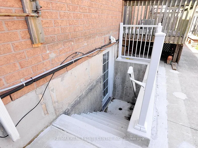 10 Sheldon Dr #BASEMENT — Photo 30