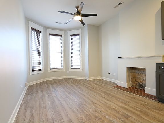 5th image of 915 S Bell Ave #2