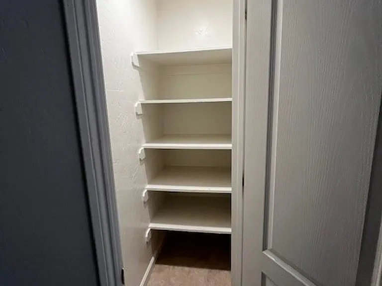 6504 Nichelini Ct — Photo 6