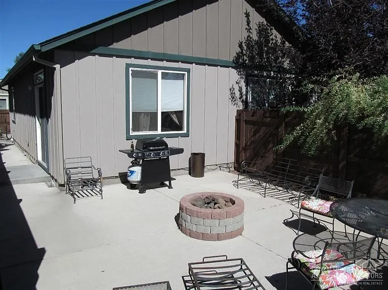62593 Hawkview Rd — Photo 5