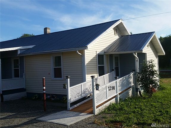 2nd image of 1291 2nd Ave S