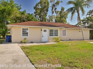 7392 Pebble Beach Rd, Fort Myers, FL 33967