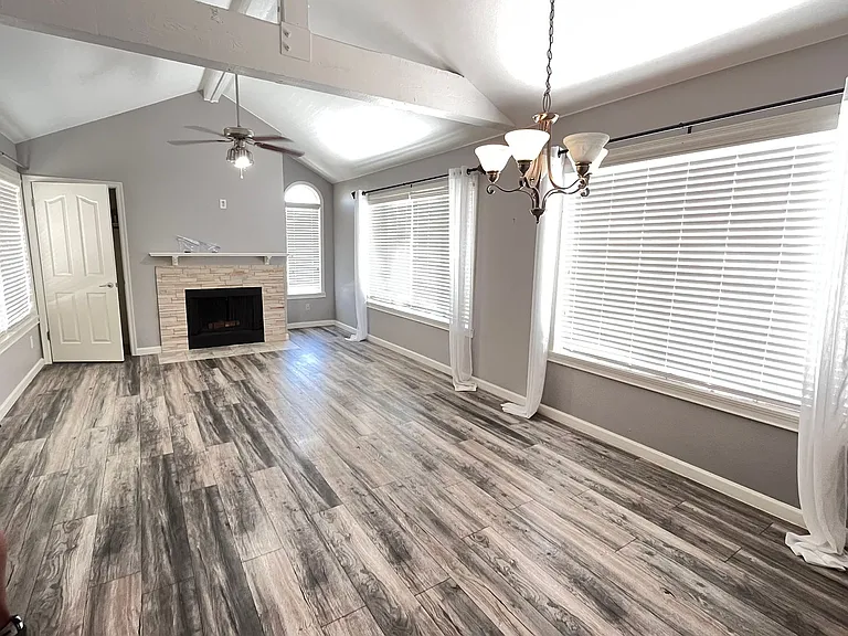10115 E Mountain View Rd #2093 — Photo 8