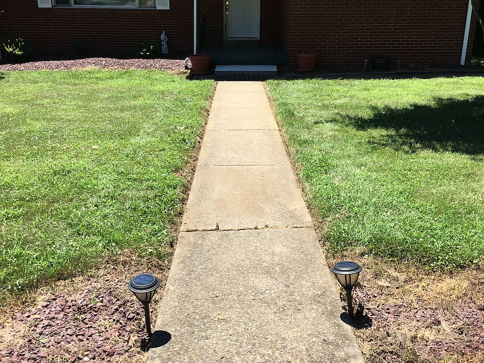 Beautiful ranch for sale. 