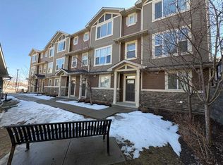 535 N Panatella Walk NW, Calgary, AB T3K 0Z3