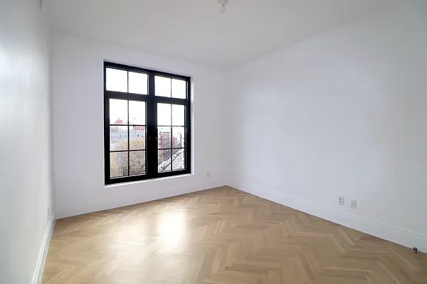 Rented by Corcoran | media 6