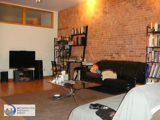 Rented by Metropolitan Property Group | media 11