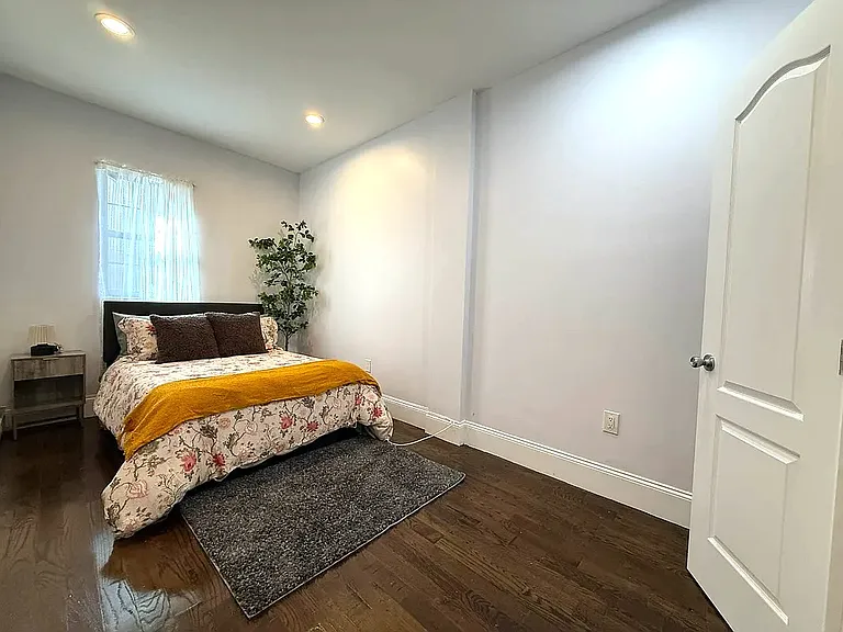 96 Sackman St #1 — Photo 5