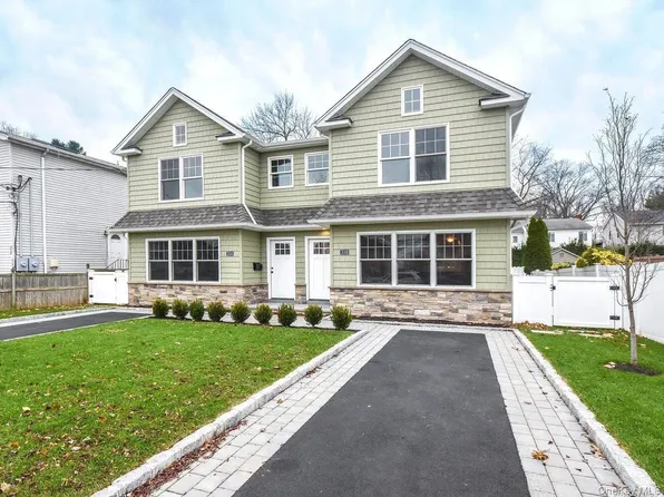 33 Marwood Rd N #B, Pt Washington, NY 11050