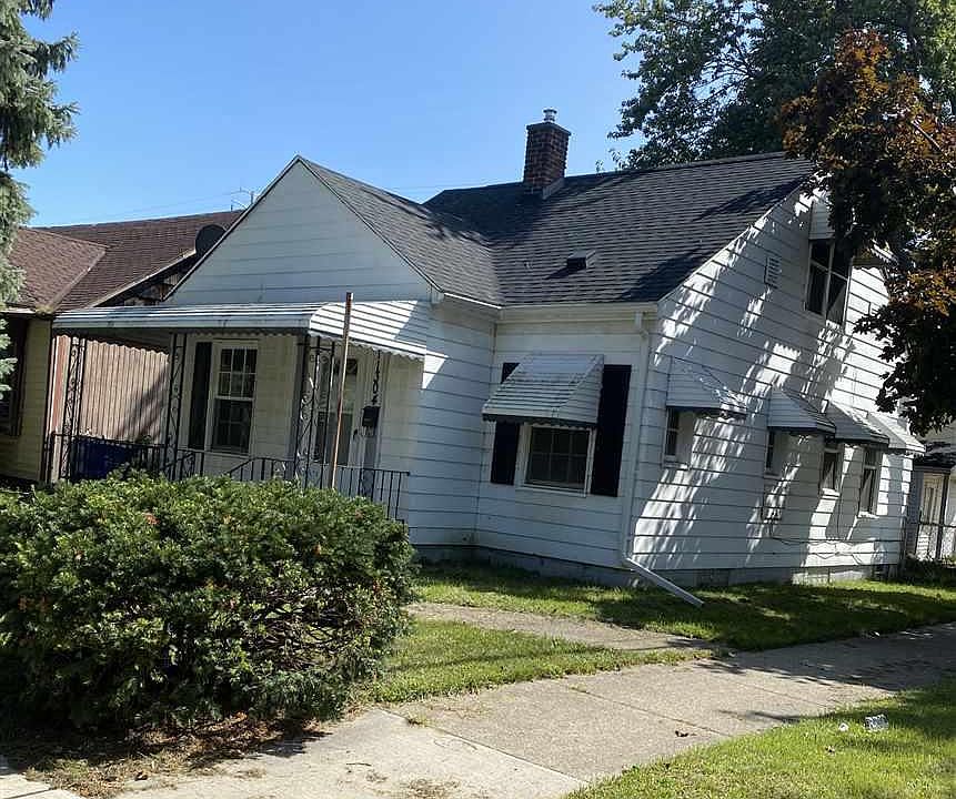 2nd image of 11304 Rivard Ave