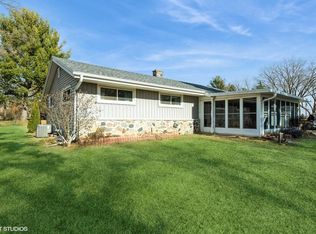 S91W22550 Fatima Dr, Big Bend, WI 53103