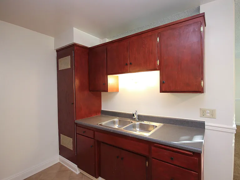 264 Alpine St #1 — Photo 7