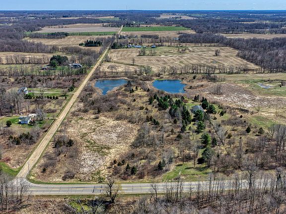 4th image of 14961 Quaker Rd