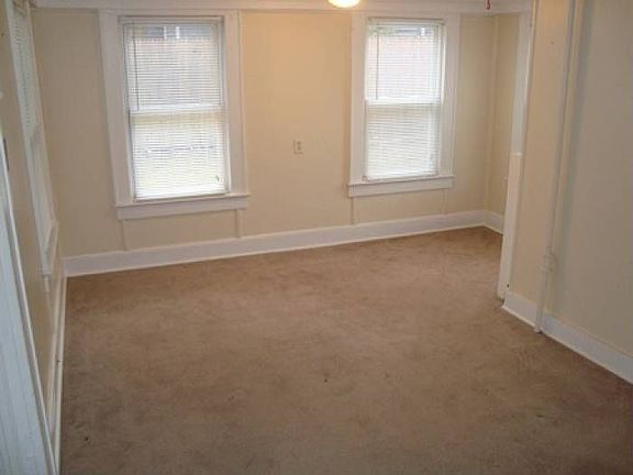 Spacious dining room
