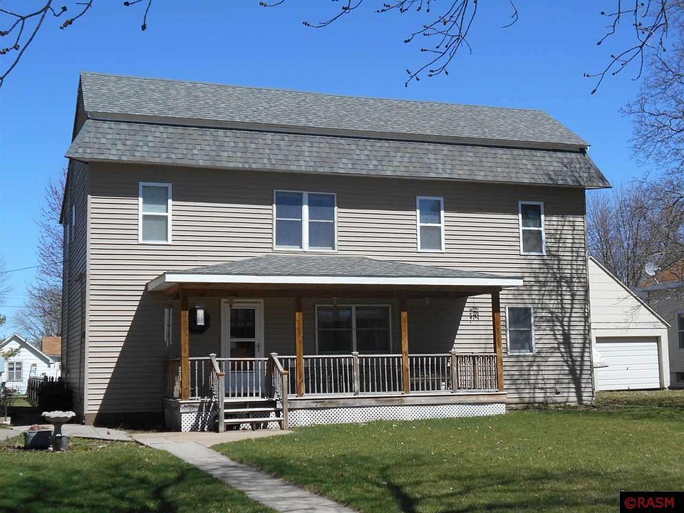 1st image of 509 1st Ave NW