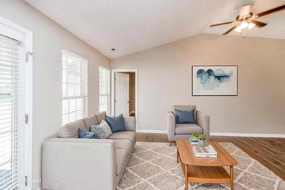 3 bed, 2.0 bath, 1235 sqft, $1,695 — Photo 4
