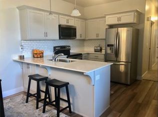1747 N Exchange Park Rd #203, Lehi, UT 84048
