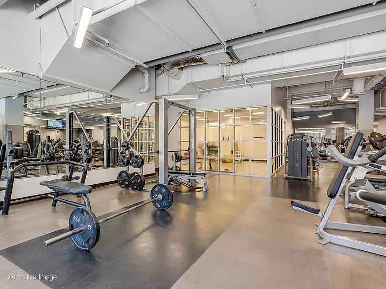 225 N Columbus Dr #5510 — Photo 43