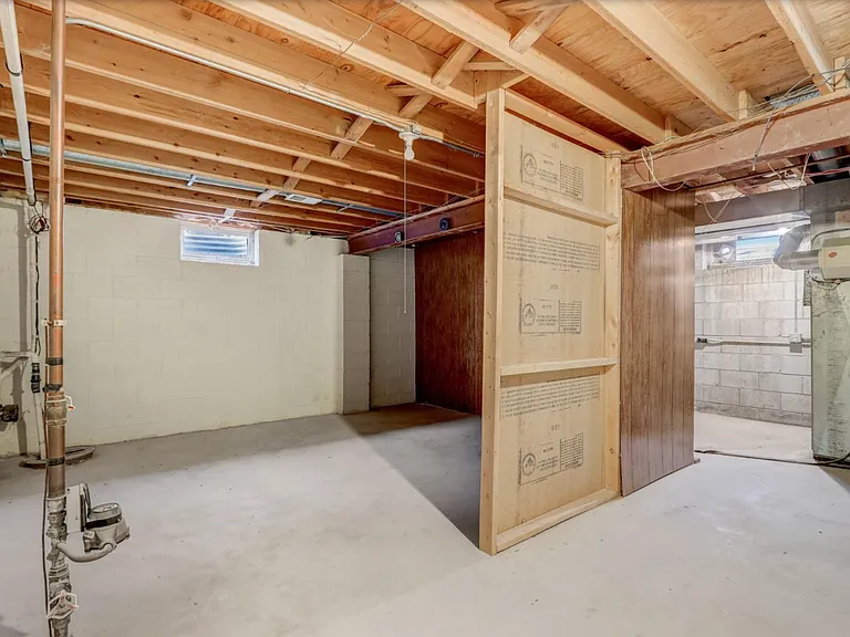 8543 W Fairy Chasm Dr — Photo 10