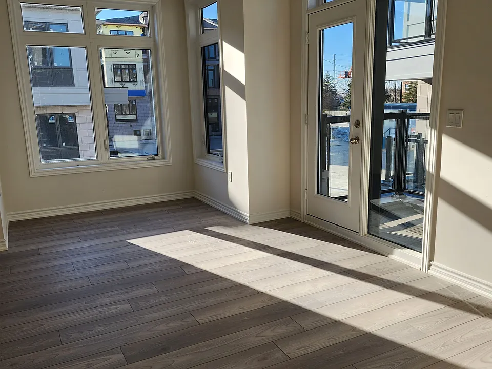 60 Halliford Pl