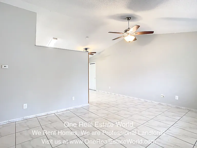 12929 Ohio Woods Ln — Photo 13