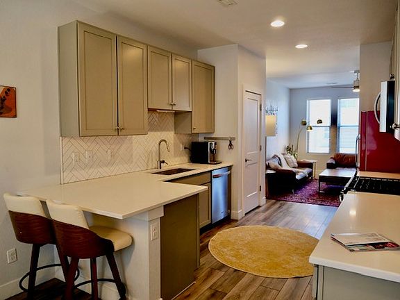 3rd image of 1074 N Navajo St