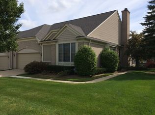 512 Wyngate Dr #1, Rochester, MI 48307