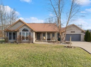 136 Glenavy Dr, Lynchburg, OH 45142
