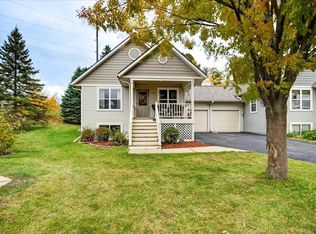 223 Larkspur Ct, Sun Prairie, WI 53590