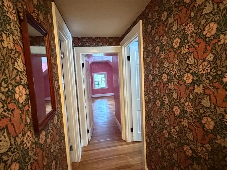 31 Fells Rd — Photo 18