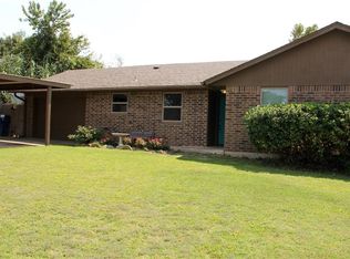 20390 Palmer Rd, Harrah, OK 73045