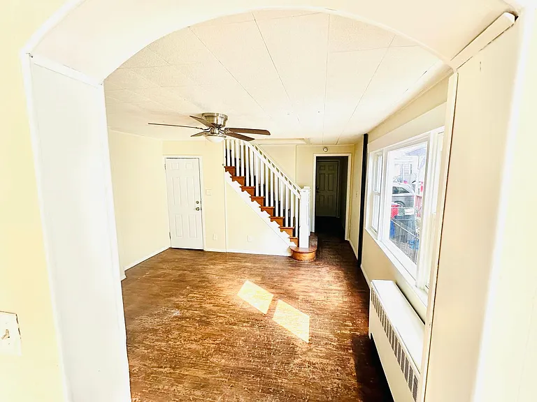 234 Franklin St — Photo 37