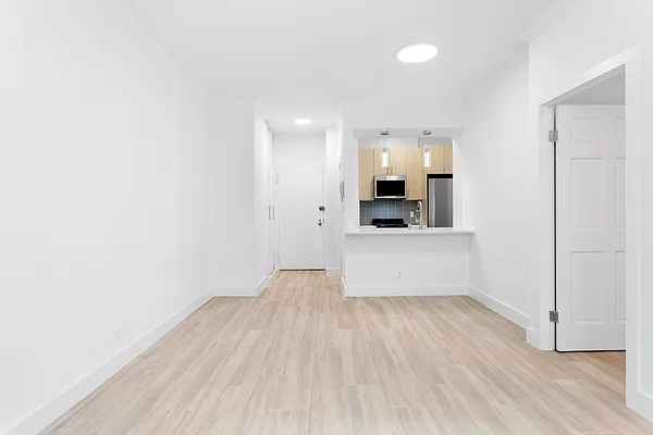 Rented by Oxford Property Group | media 24