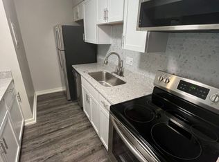3137 Grand Ave APT D, Kansas City, MO 64111